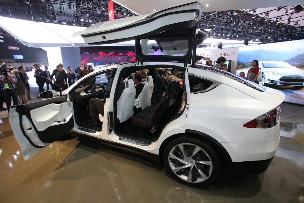 Tesla-Model-X-9[2]